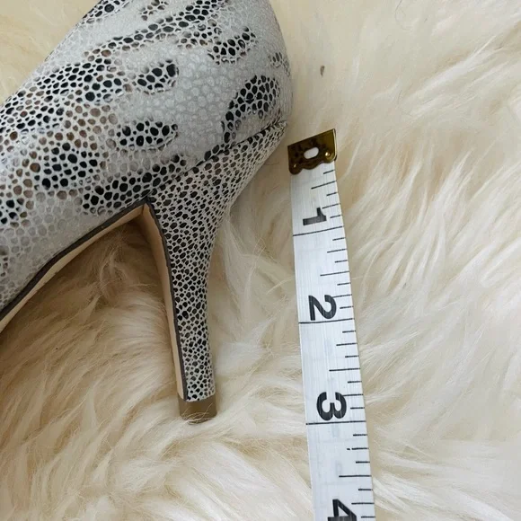 3 Inch INC Pumps - Picture 9 of 12